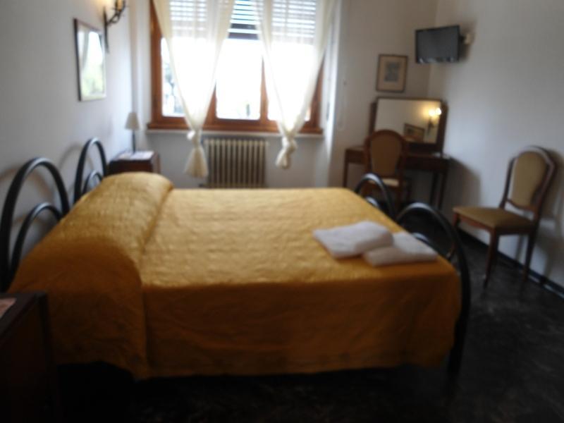 Guesthouse Sayuri Florence Exterior photo
